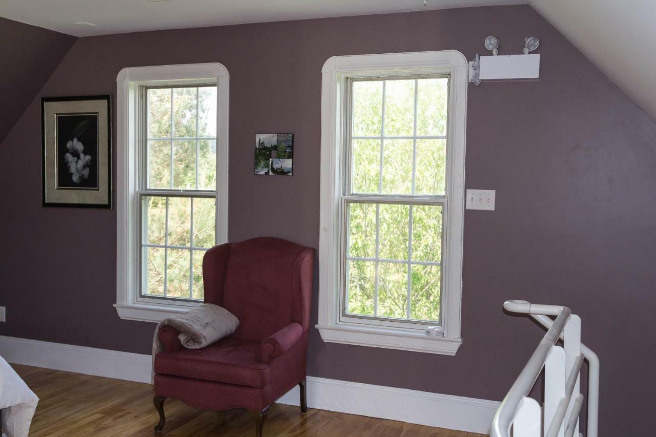 Fox Point Inn Parrsboro ภายนอก รูปภาพ